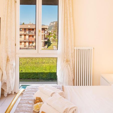 Elena Apartment - Free Secure Parking - Center - Pool - View Lake Bardolino Exterior foto